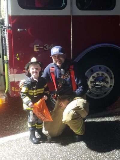 Fireman at Hickman Trick or Treat on the Trail